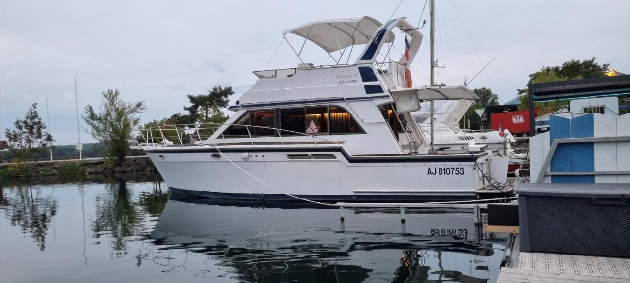 Eden Marine Hotel Montalieu-Vercieu Eksteriør billede